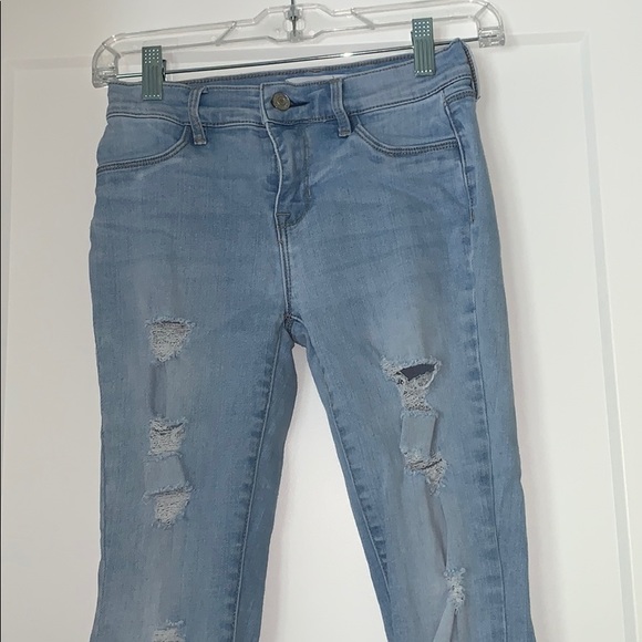 Distressed Light blue jeans - Picture 2 of 2